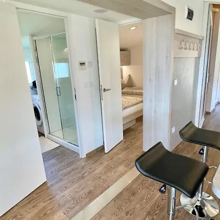 بيت للعطل Sky-chalet By Interhome